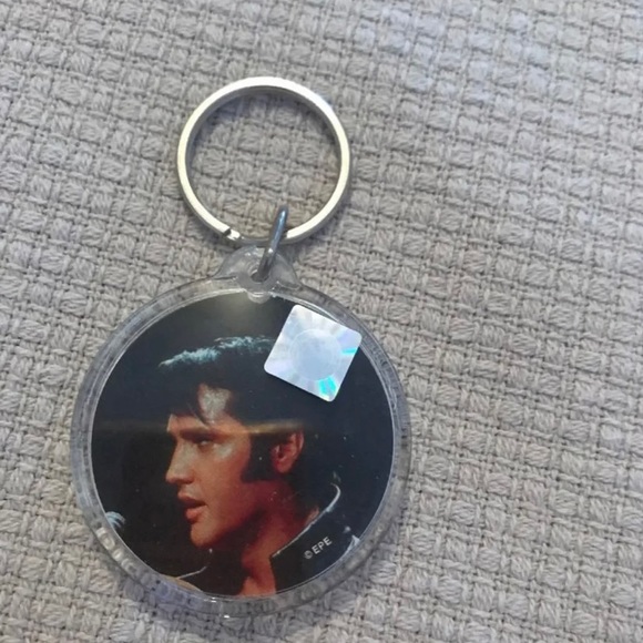 Elvis Presley Keyrings - Picture 3 of 7